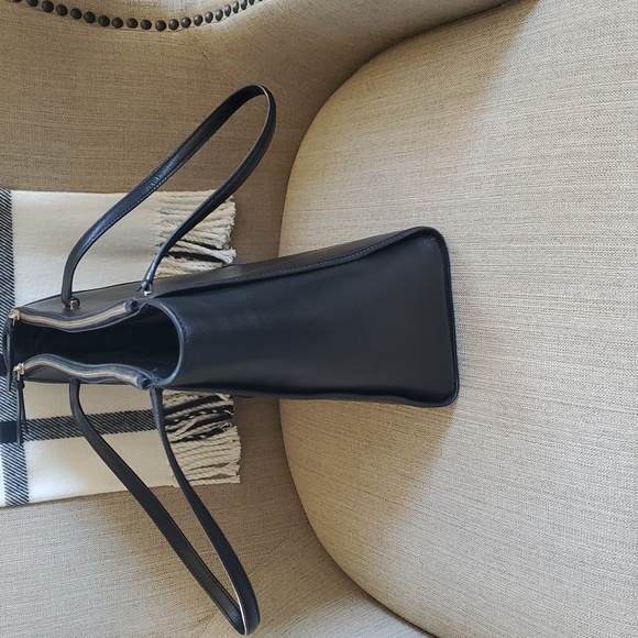 Kate Spade Handbag - Picture 4 of 9